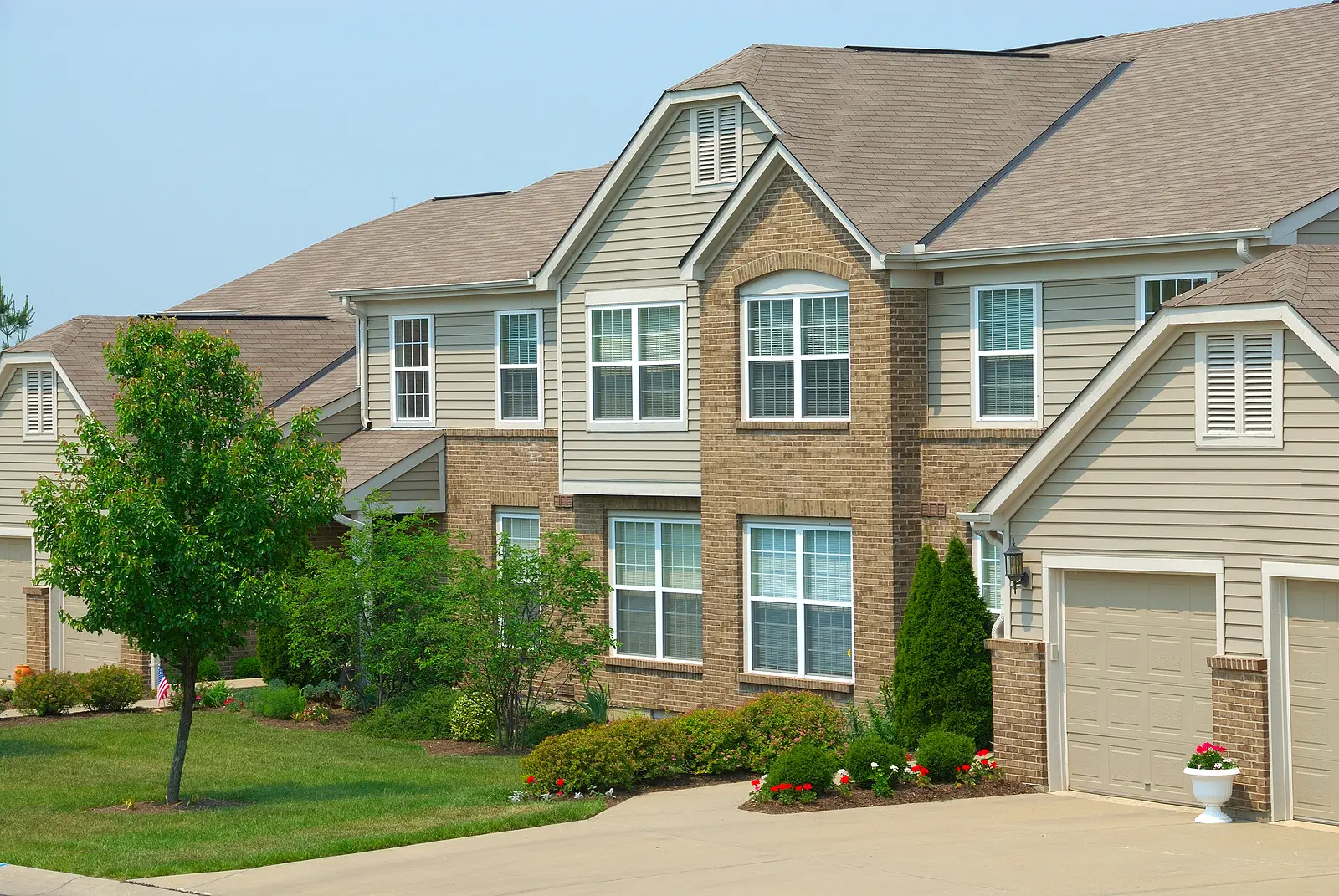 Hidden Value in Plain Sight: Revitalizing HOA Resources in Brooksville Communities